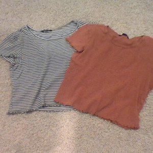 2pk American Eagle shirts. New